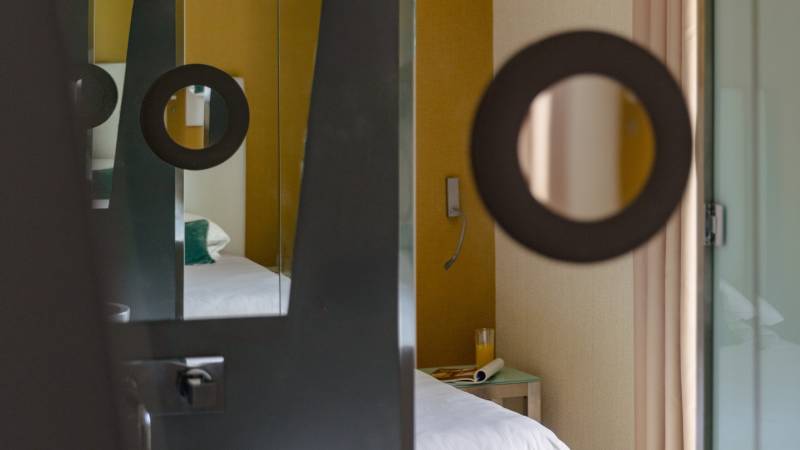 Guest-House-Domus-Adriani-Roma-camera-503-12